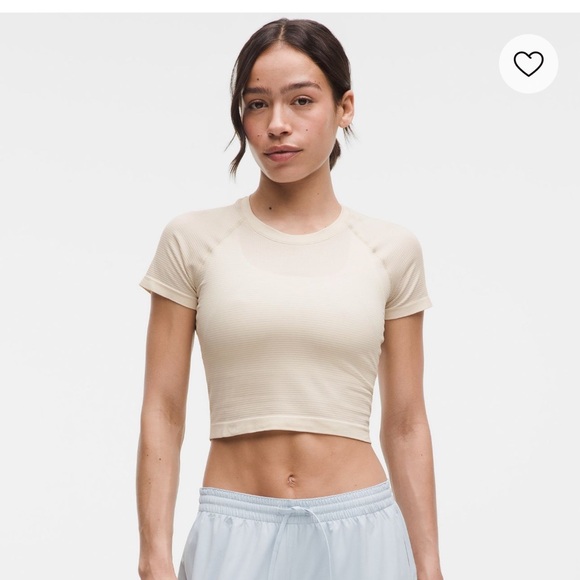 NWT Lululemon Swiftly Tech Cropped Short Sleeve 2.0 - Picture 1 of 3